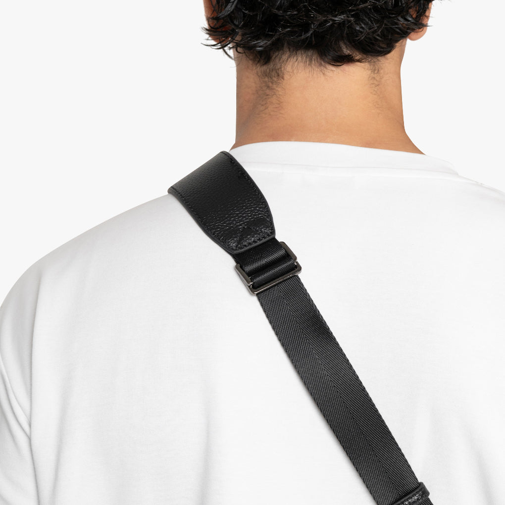 Modern Shoulder Bag with Secure Fingerprint Lock
