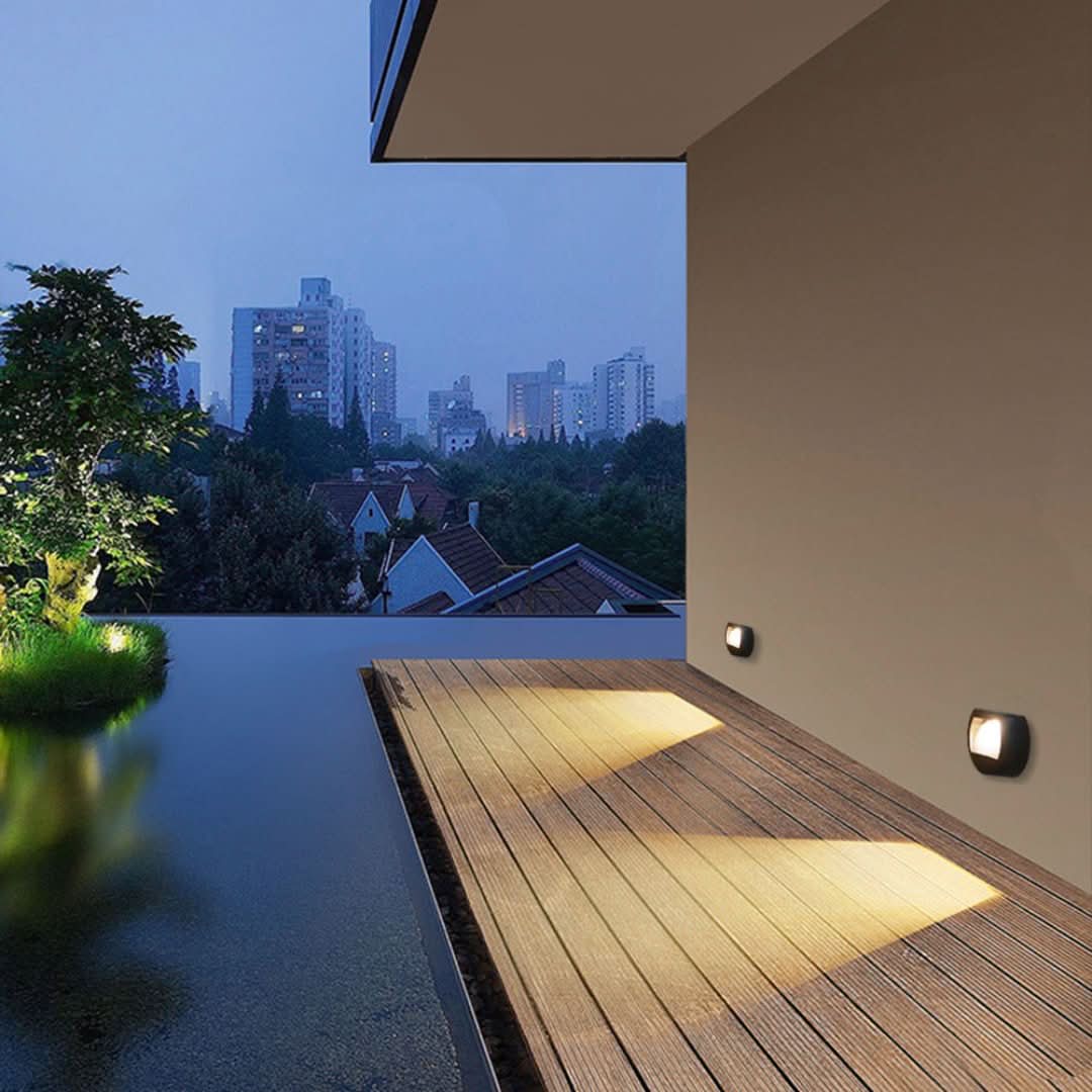 EcoBright - Αδιάβροχα ηλιακά φώτα LED για βεράντα
