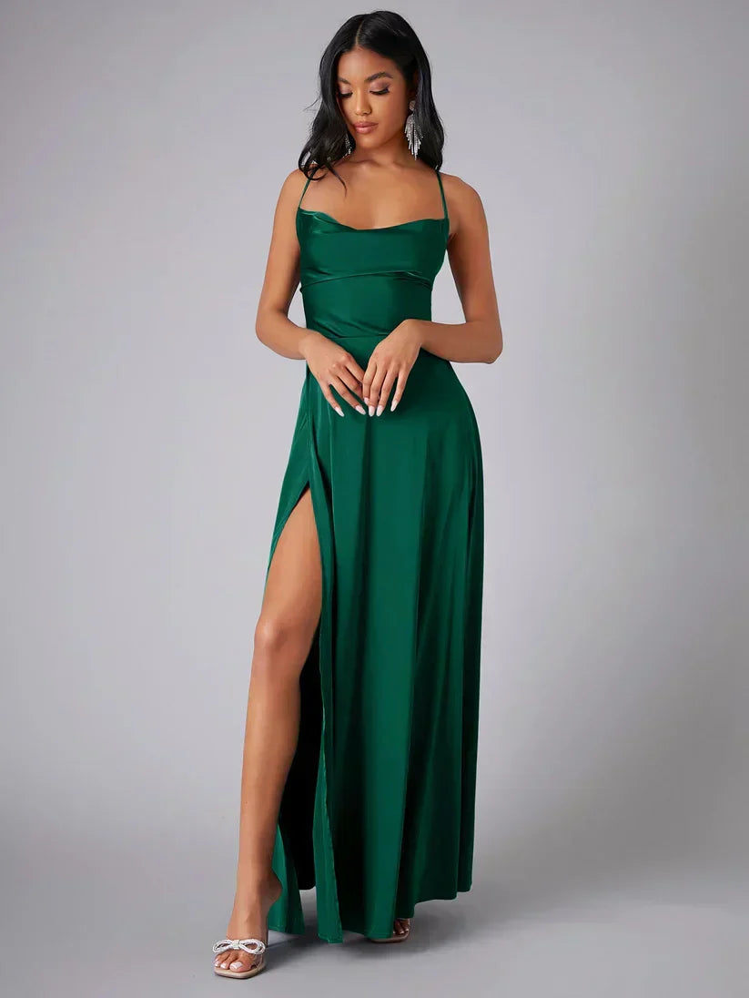 Maartje - Vestido de noche de satén con abertura alta y espalda descubierta