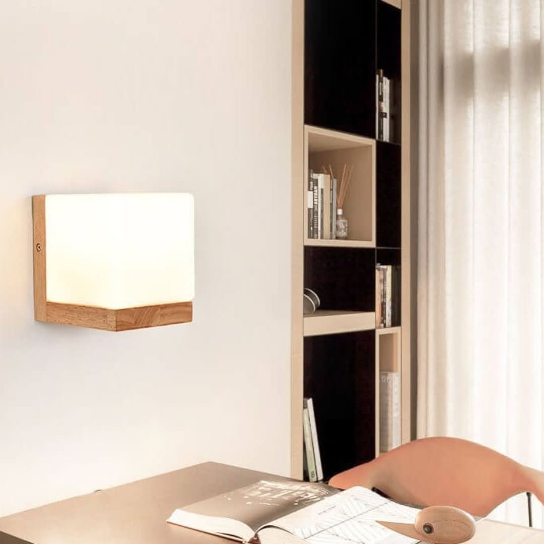 EcoShine - Modern fa falilámpa