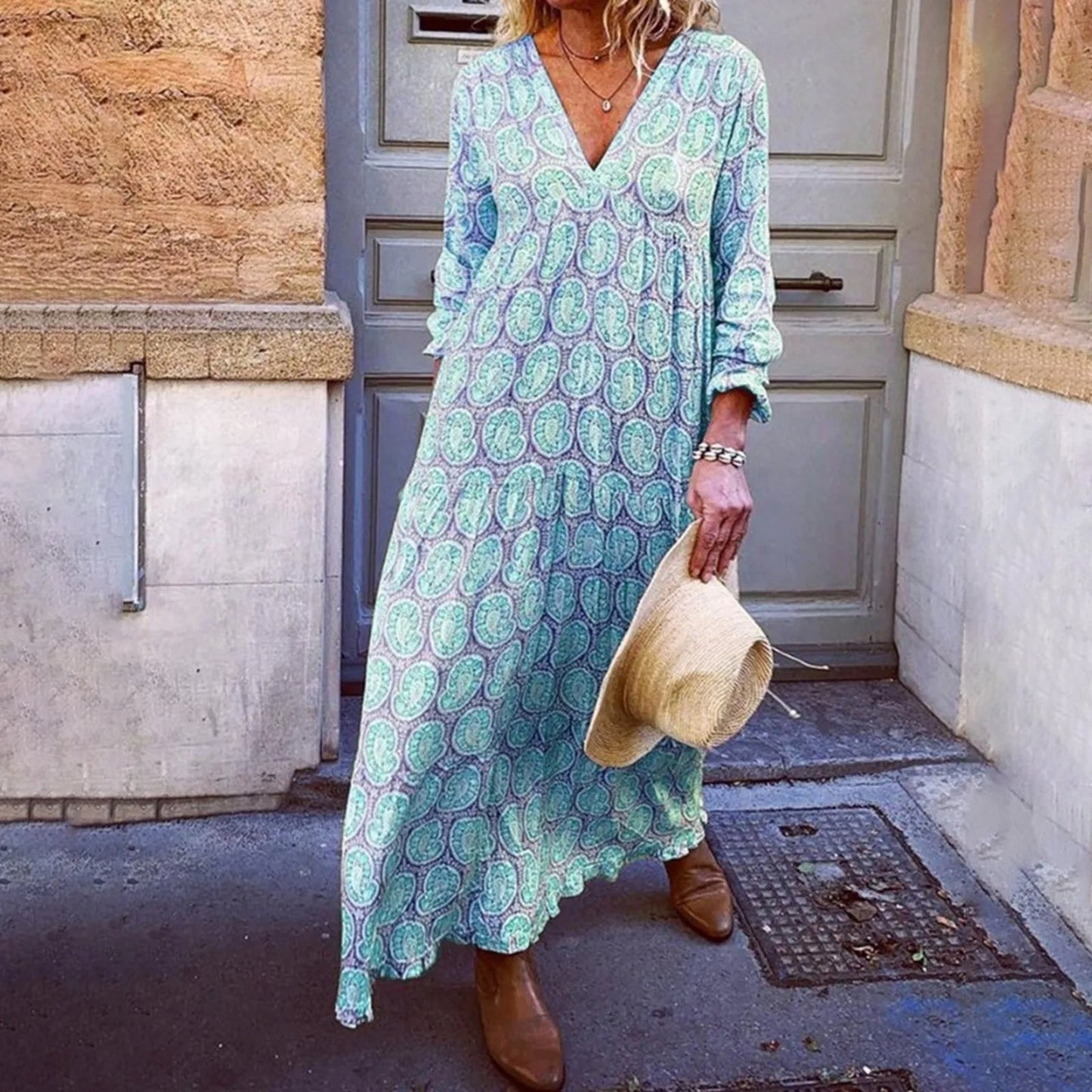 Liora – Maxi Summer Dress with Geometric Print and Boho Vibe