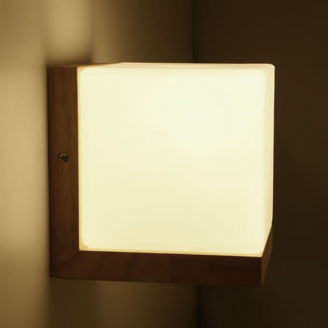 EcoShine - Modern fa falilámpa