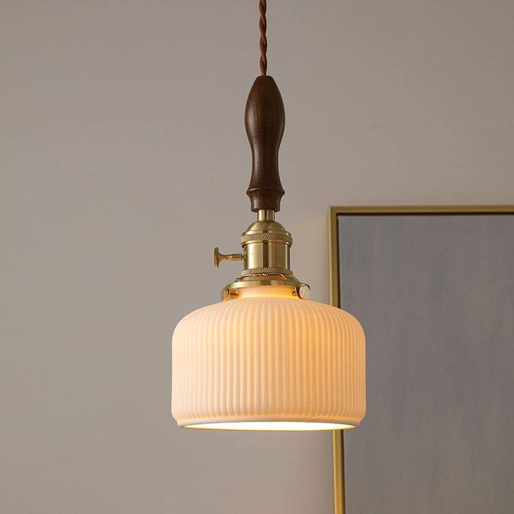 Pendellampe i skandinavisk keramikkdesign