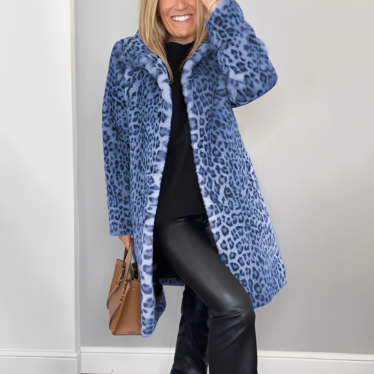 Elegante abrigo largo de invierno para mujer con estampado de leopardo y cuello grande
