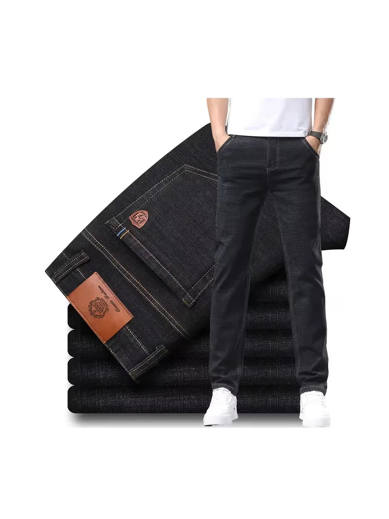 Jean droit avec coutures apparentes