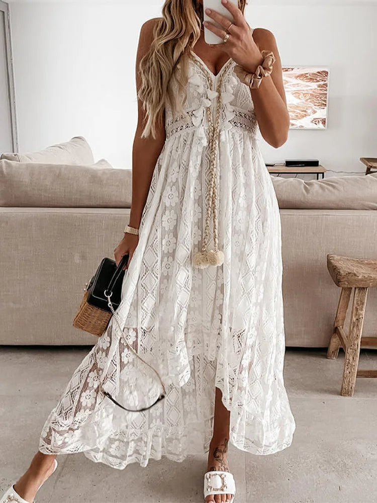 Liora – Bohemian Maxi Dress with Lace and Elegant Flare Sleeves