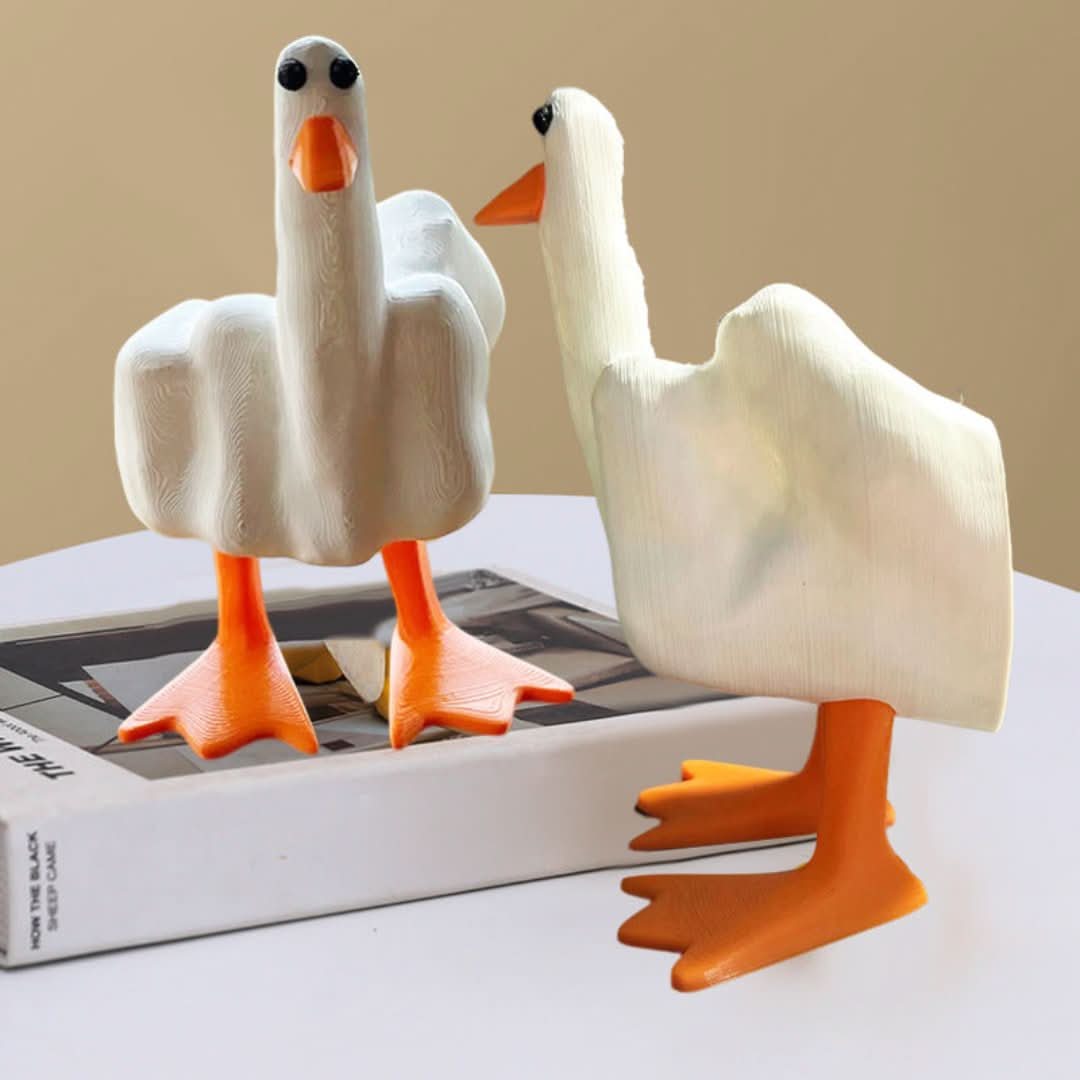 Quack Rebel | skulptura patke za ukras