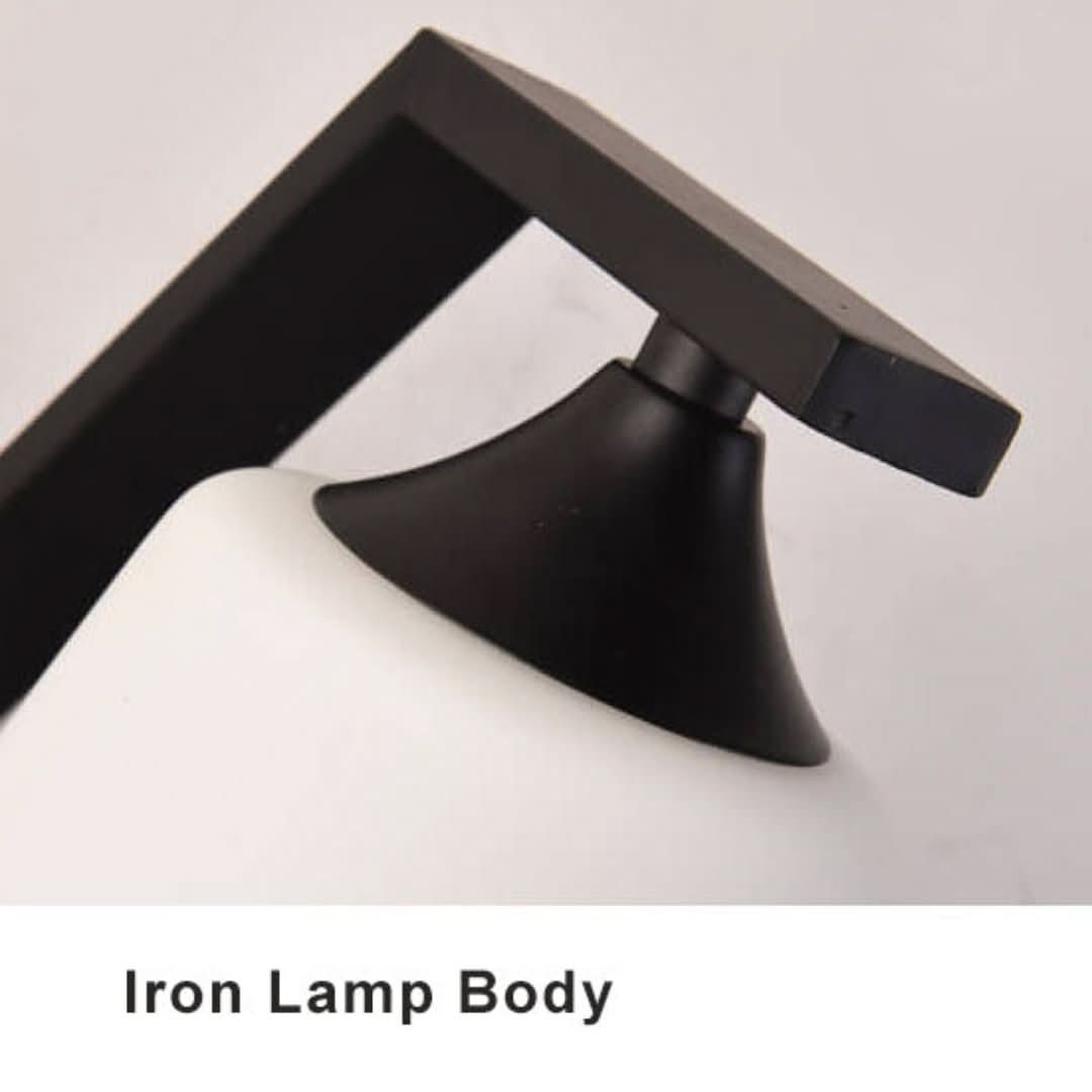WoodGlow - eenvoudige wandlamp met houten arm