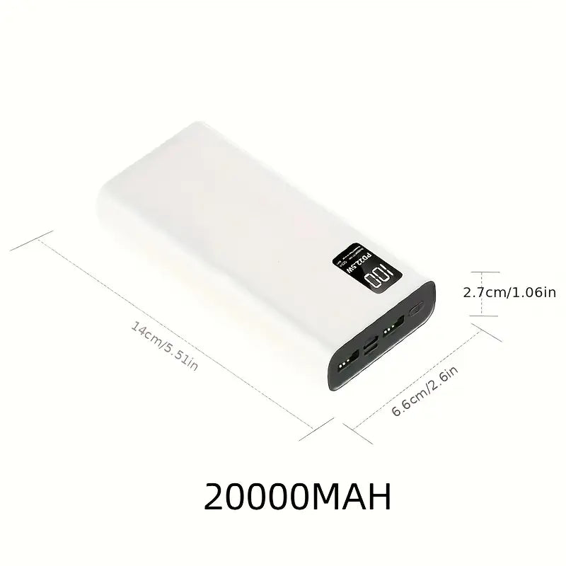 急速充電とデジタルバッテリー残量表示に対応した、大容量モバイルバッテリー
