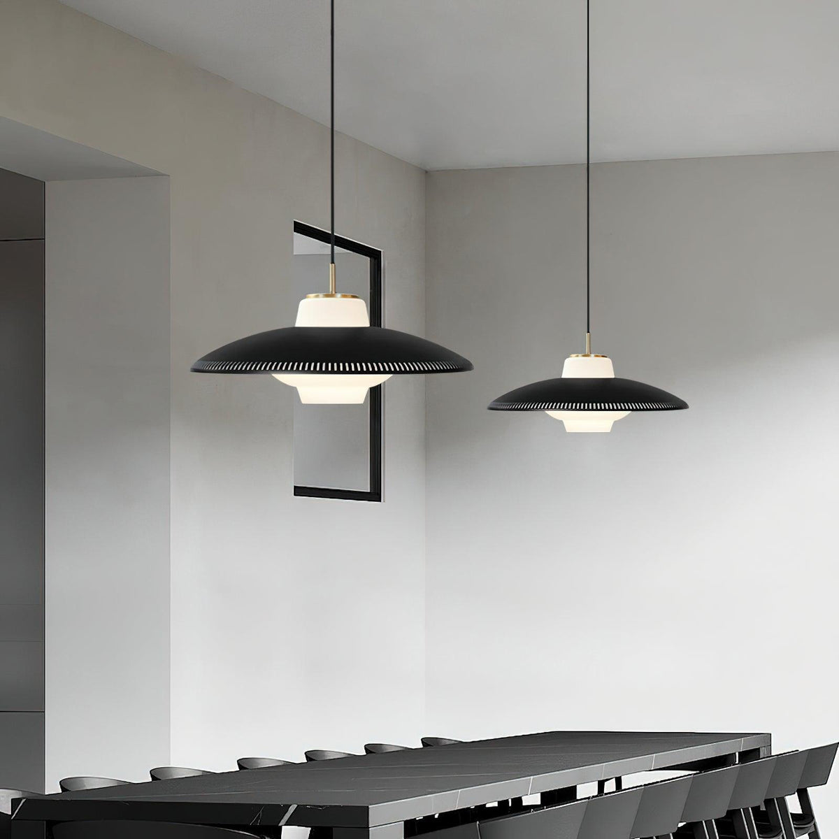 Candeeiro pendente Alien Frisbee - Design moderno e atmosférico