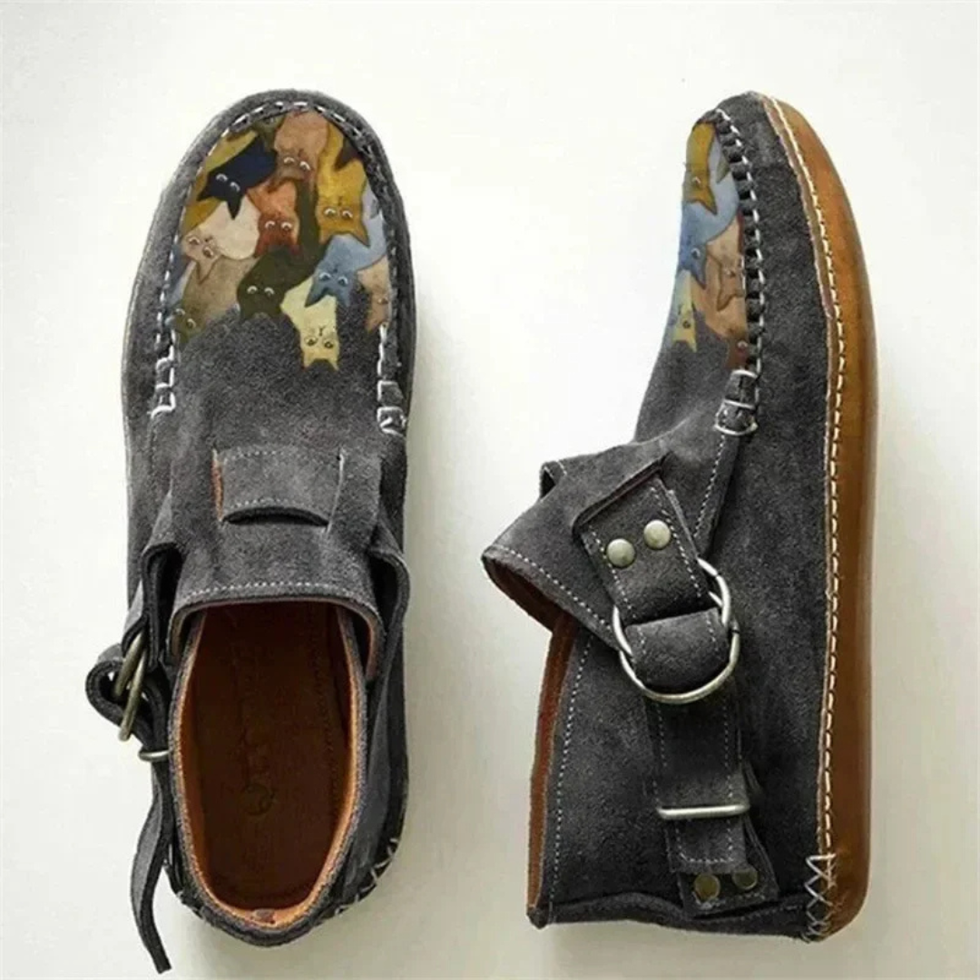 Felinstep – Comfortable Leather Ankle Boots with Cat Print