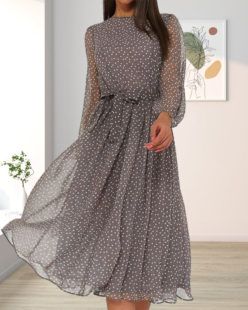 Isabelle | Elegant loose dress with dots