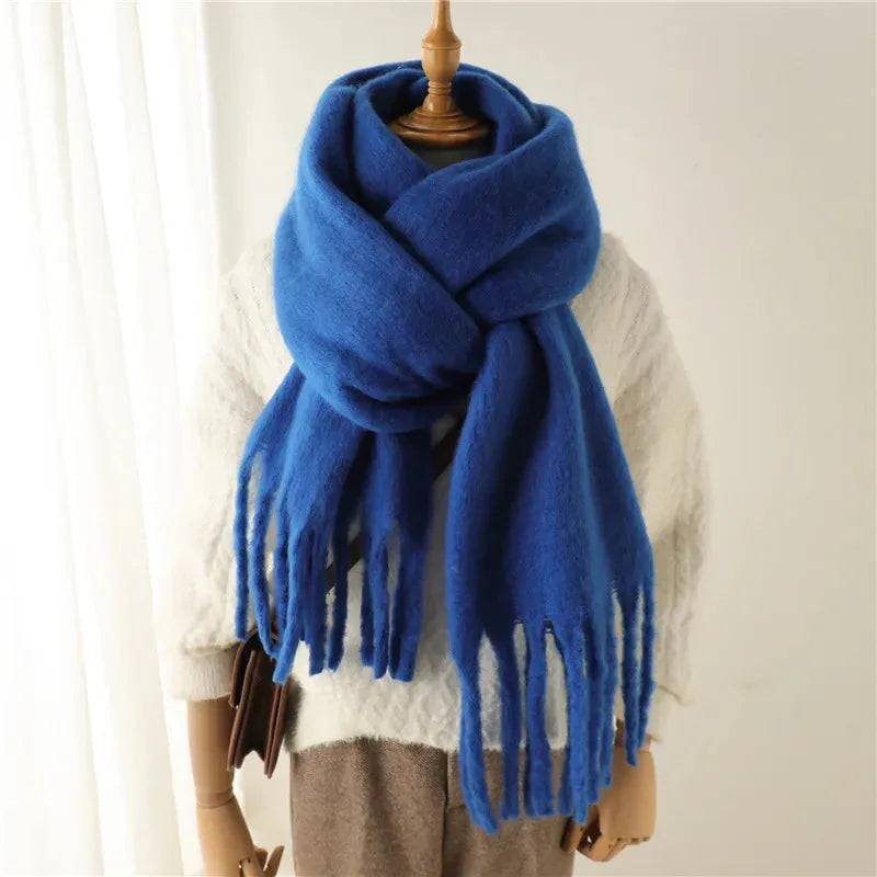 Schicker langer Winterschal mit Fransen für Damen
