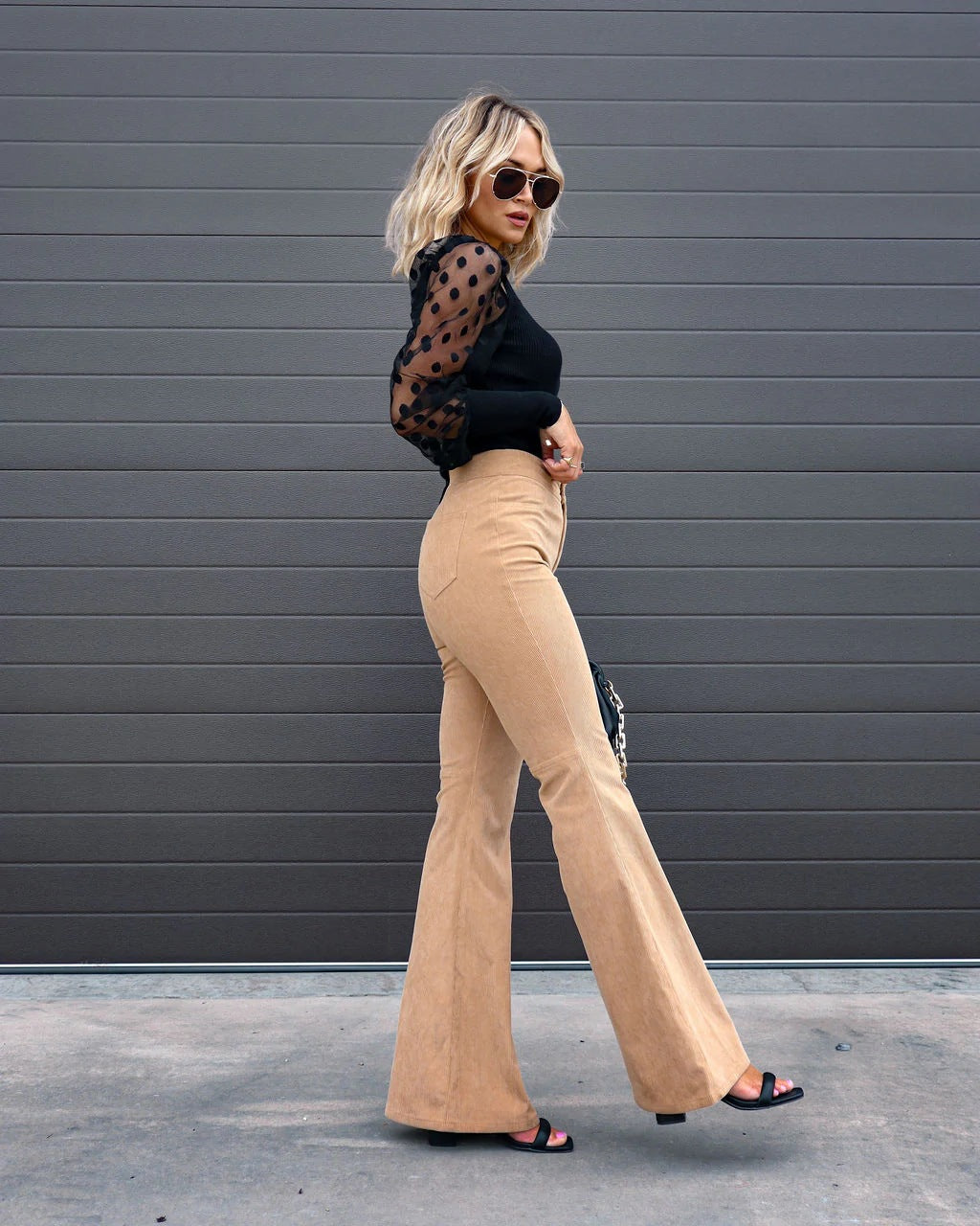 Elegant Women's High-Waisted Wide-Leg Velvet Trousers
