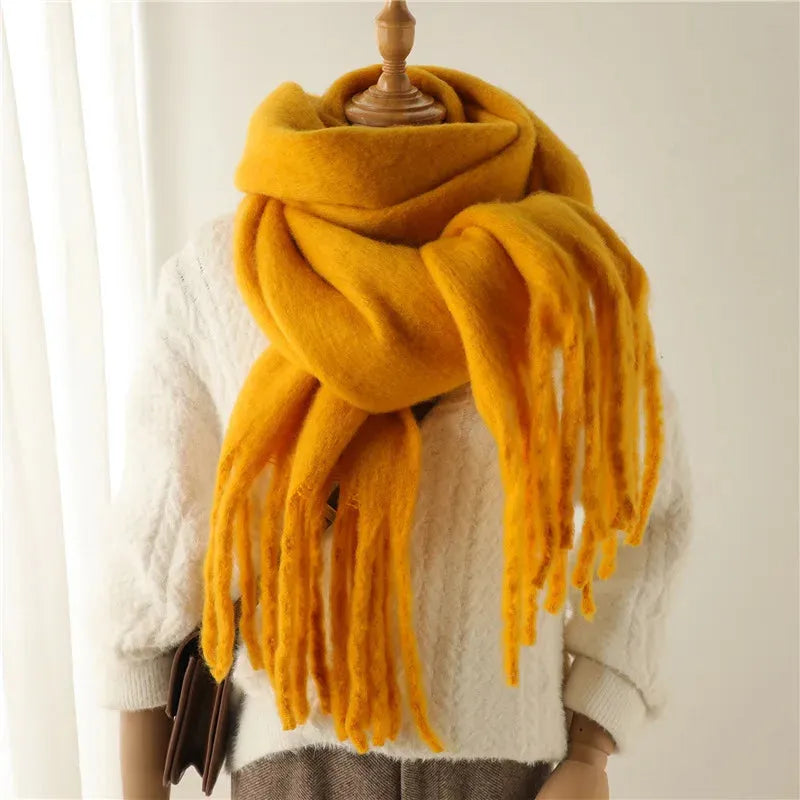 Schicker langer Winterschal mit Fransen für Damen