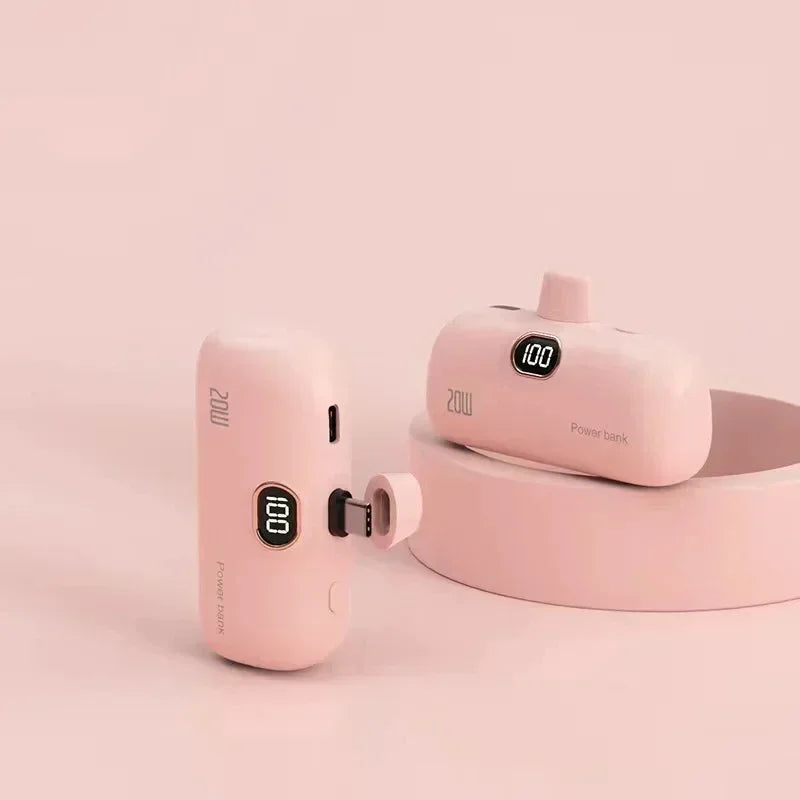 Mini Powerbank 2600-10000mAh with Integrated Connector – Compact Fast Charging with Digital Display