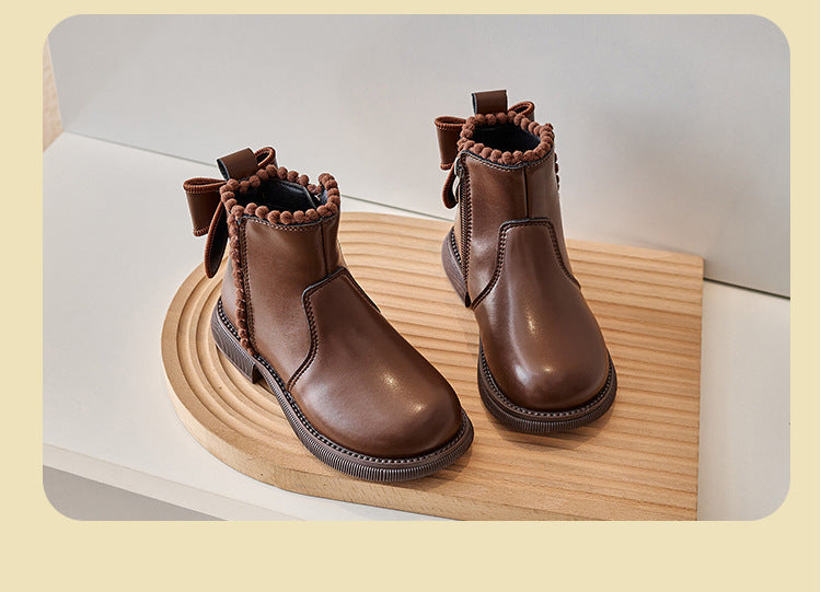 Leather Ankle Boots for Children with Zip – Comfortable Fit and Timeless Design
