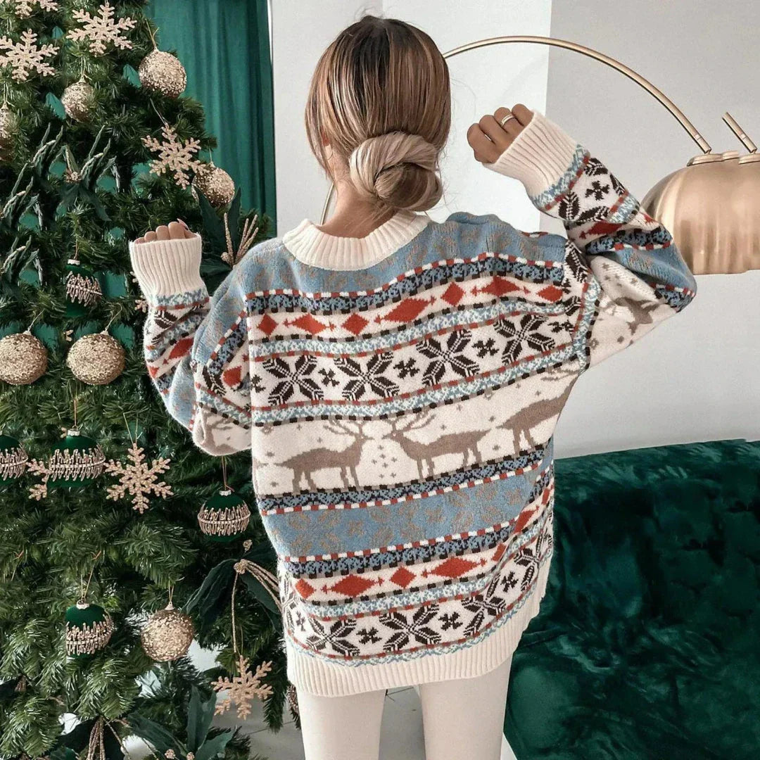 Warm Knitted Christmas Jumper with Reindeer Motif Oversized for Women