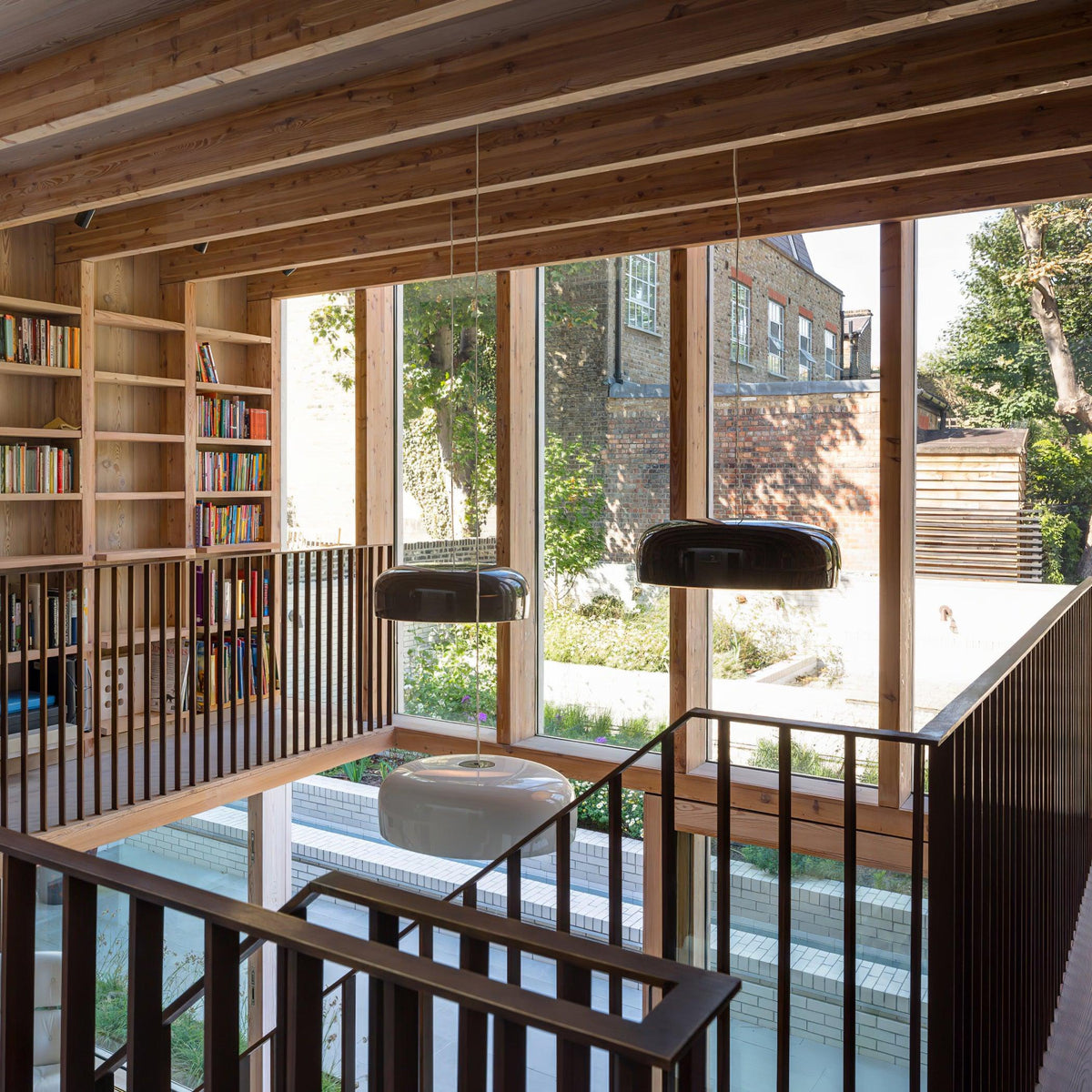 Sleek Minimalist Pendant Light for Modern Interiors