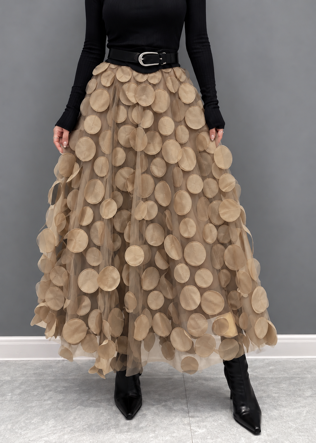 Elegant Festive Maxi Skirt with 3D Applications and Tulle