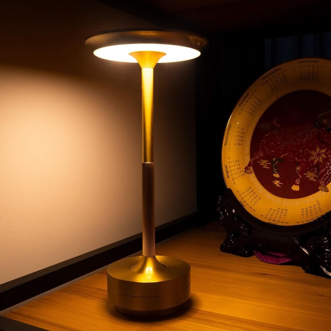 Ambient | Lampe de table sans fil en métal