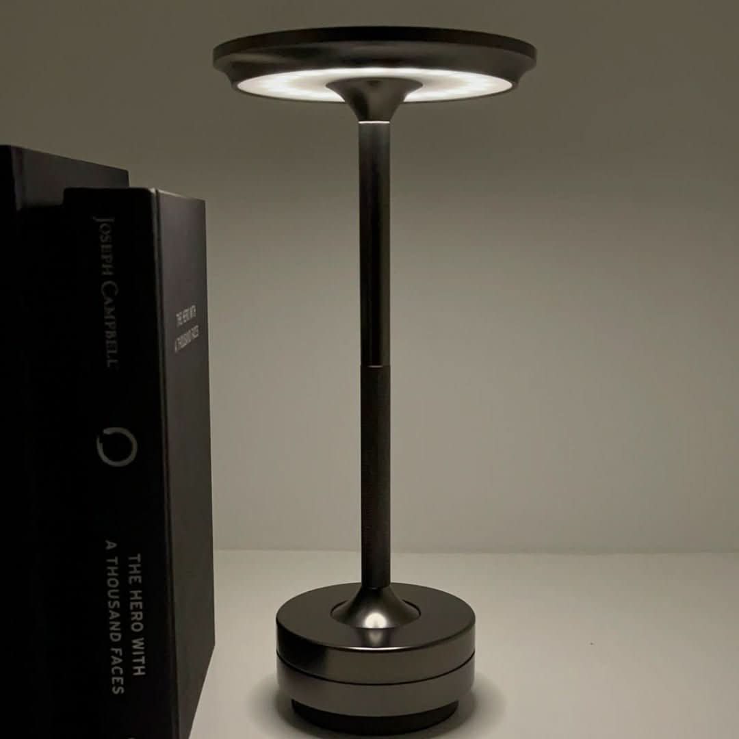 Ambient | Lampe de table sans fil en métal