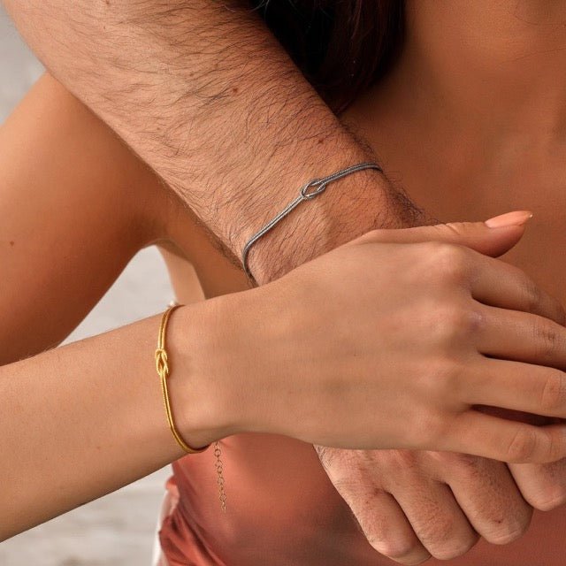 Nova - Armband met liefdesknoop