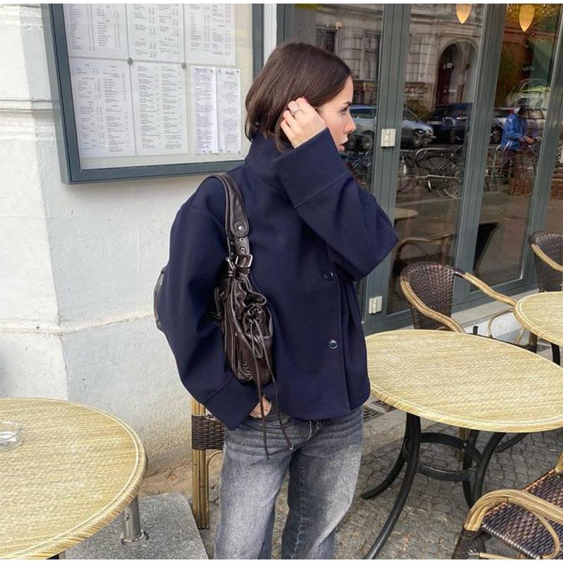 Zweireihige Cabanjacke für Damen aus Wollmischung mit weiten Ärmeln