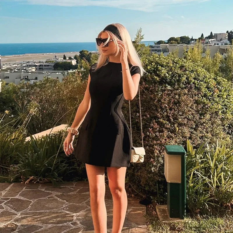 elegant bodyshape mini dress long sleeves - Nora