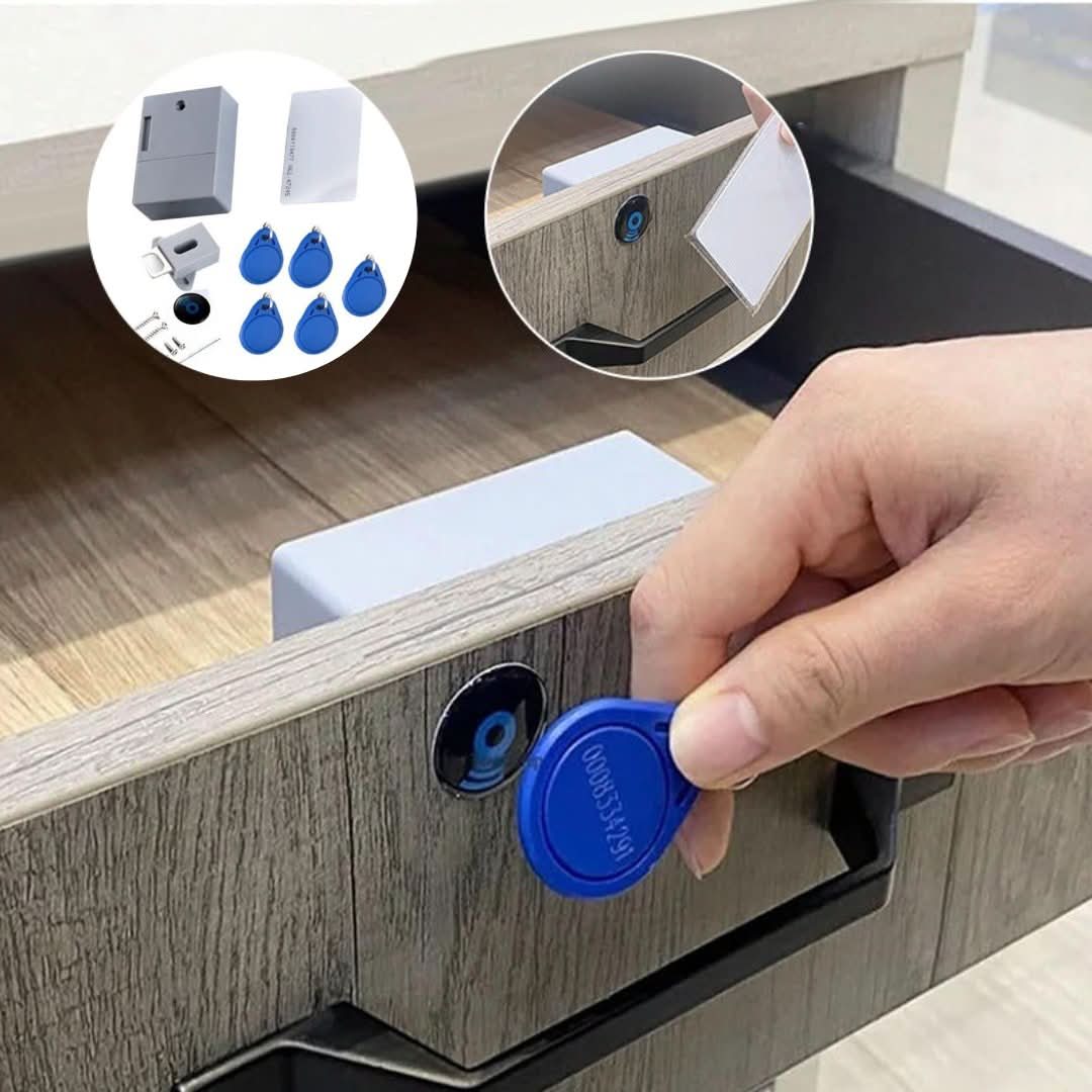 Cerradura electrónica - armario de madera con cajones