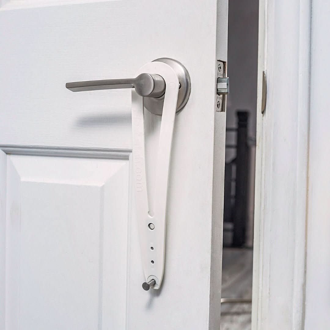 FlexLatch | Kattenluikhouder