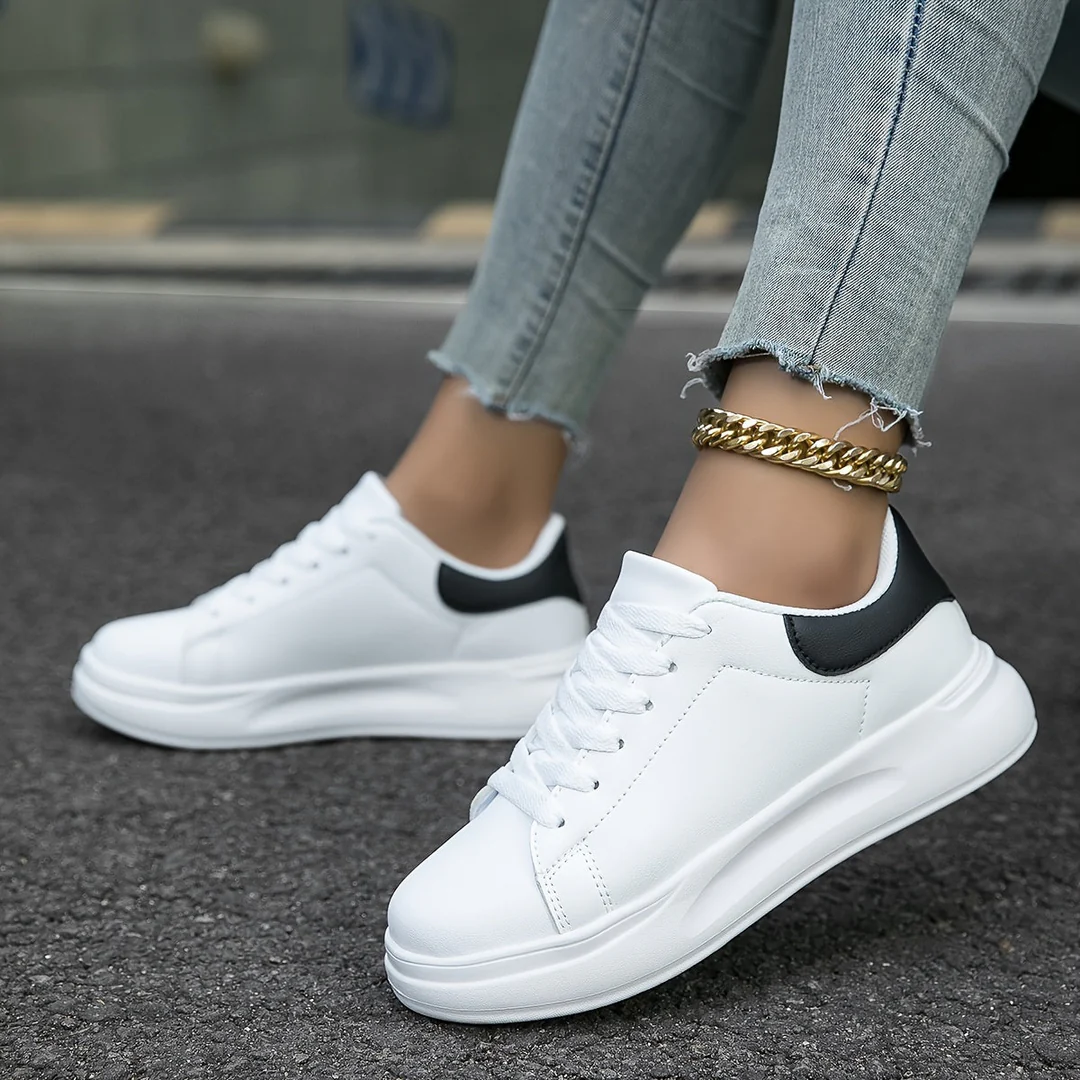 Ladies' Sporty Orthopaedic Sneakers with Platform Sole and Laces