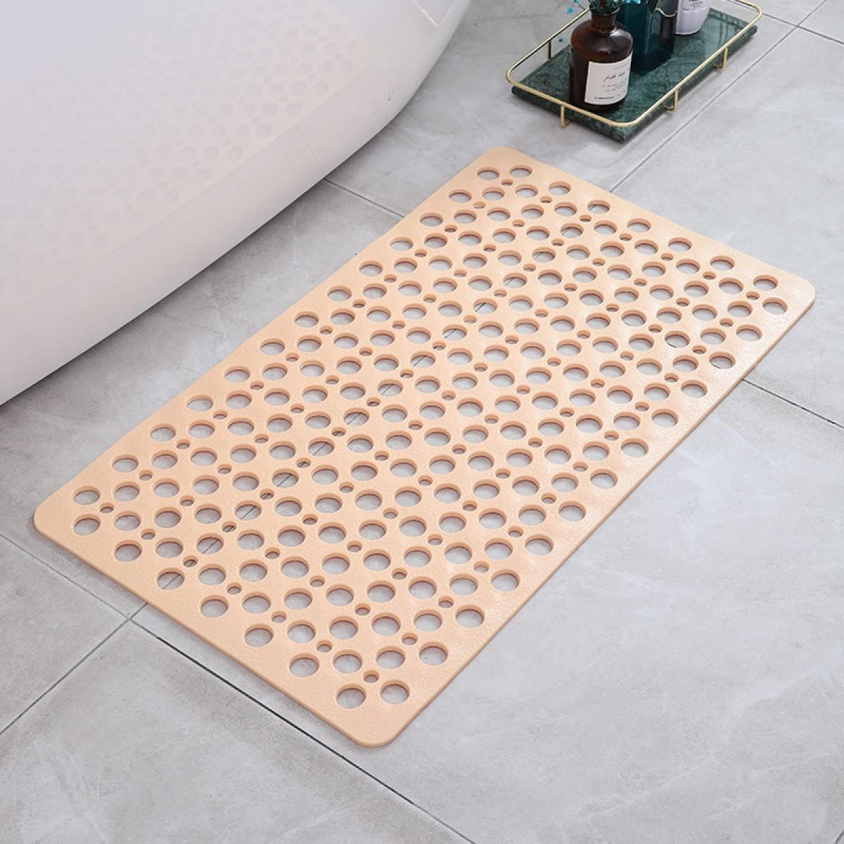 Quick-drying non-slip shower mat with suction cups for a secure grip