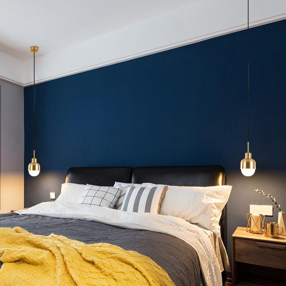 Suspension Niku – Design luxueux en laiton et en verre