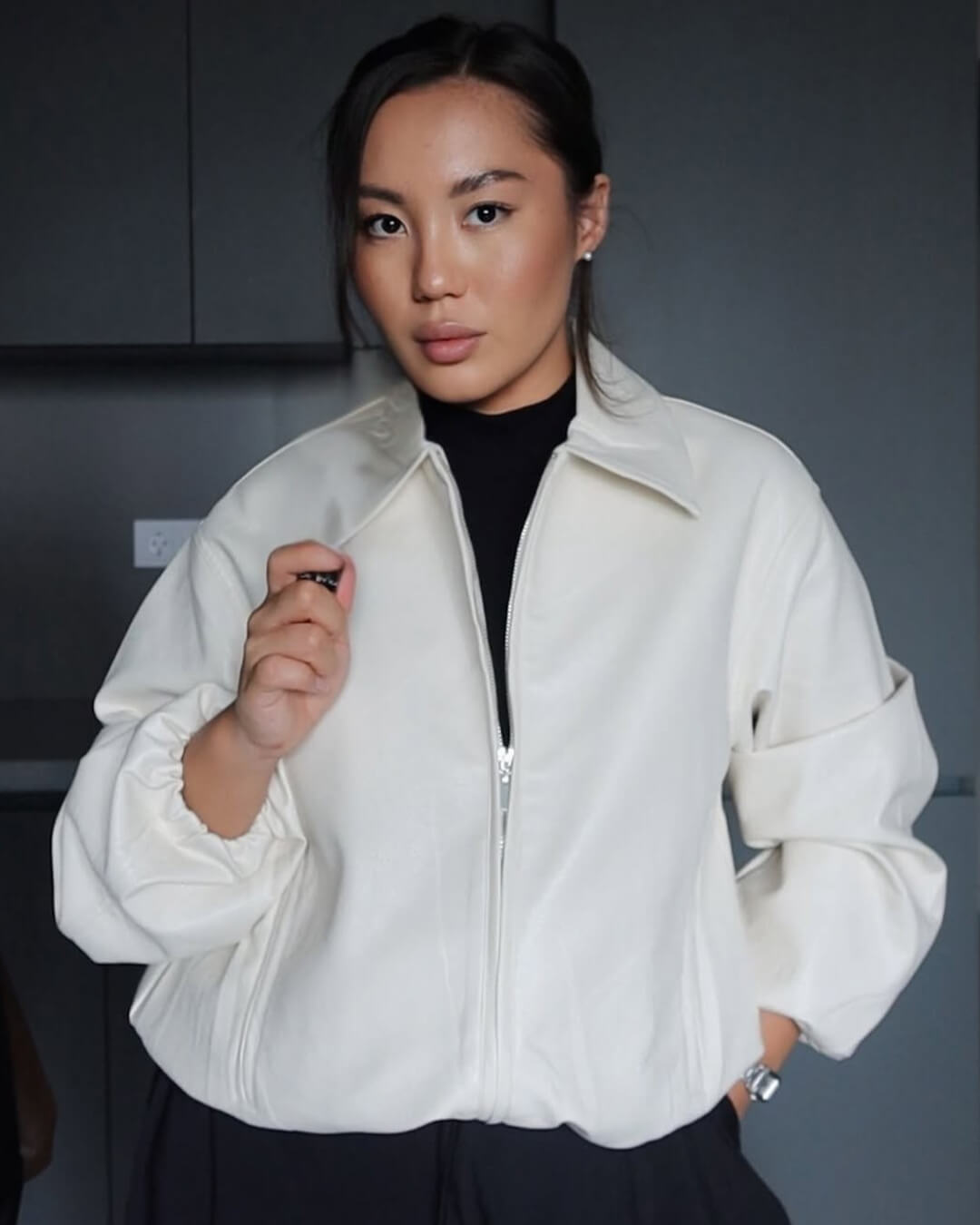 Veste bomber courte pour femme avec fermeture éclair et ourlet élastique