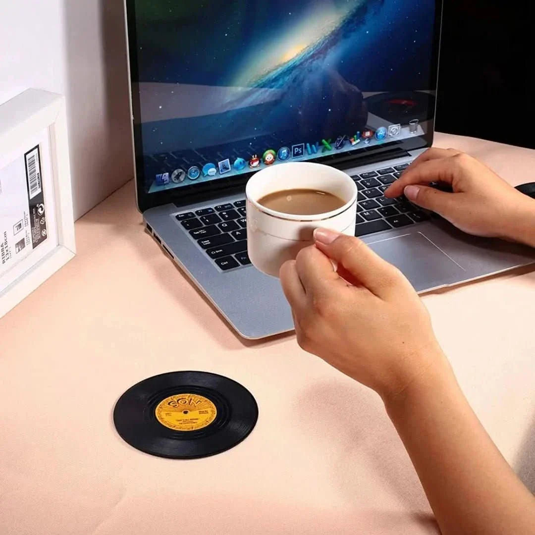 Podložky pod poháre z vinylových platní
