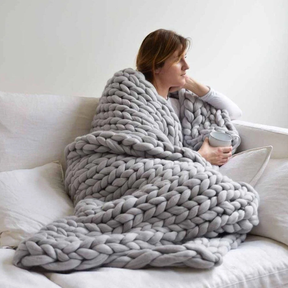 Chunky Knit Blanket - Ultra-Soft Oversized Blanket
