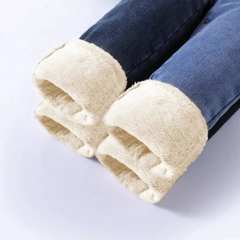 High-waisted winter jeans for women, lined for cold days