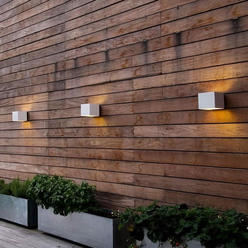 Luminara - Cube Wall Lamp