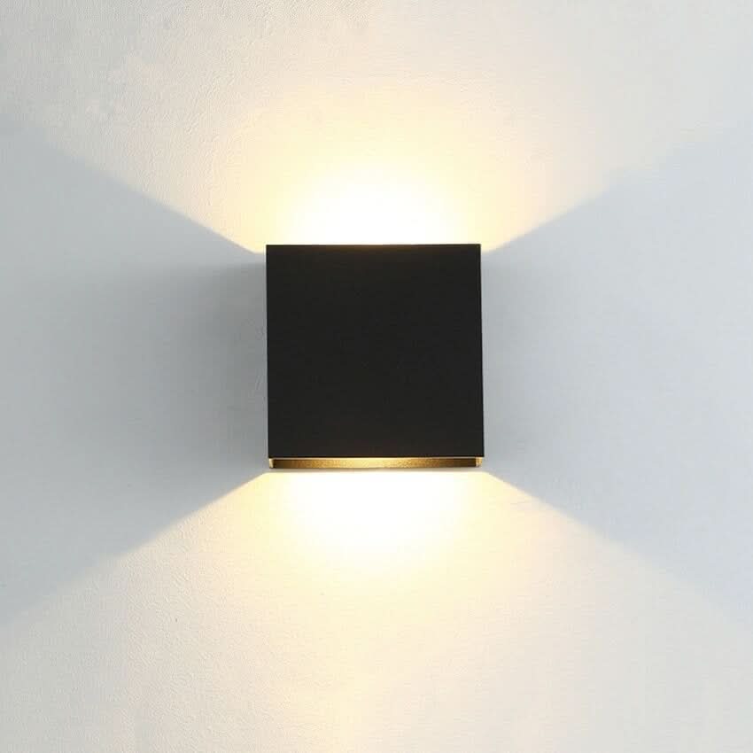 Luminara - Cube Wall Lamp