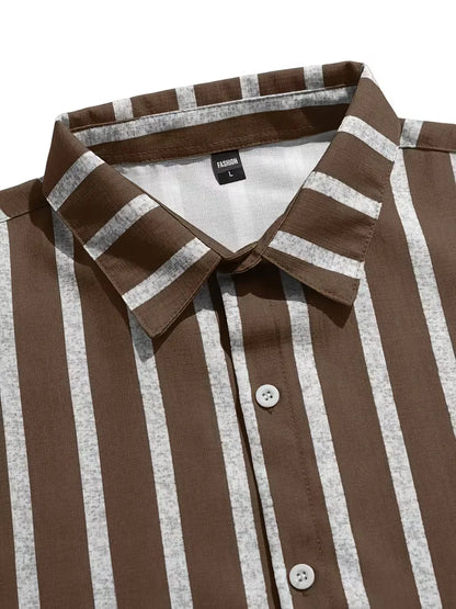Chemise à manches courtes à rayures verticales