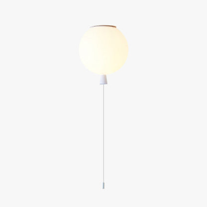 Plafoniera LED giocosa con design a palloncino