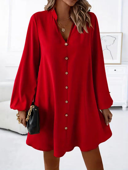 Robe chemise avec col en V et manches longues