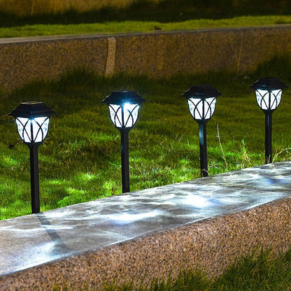 Lámparas solares de jardín con diseño de farol para una iluminación exterior ambiental y de bajo consumo