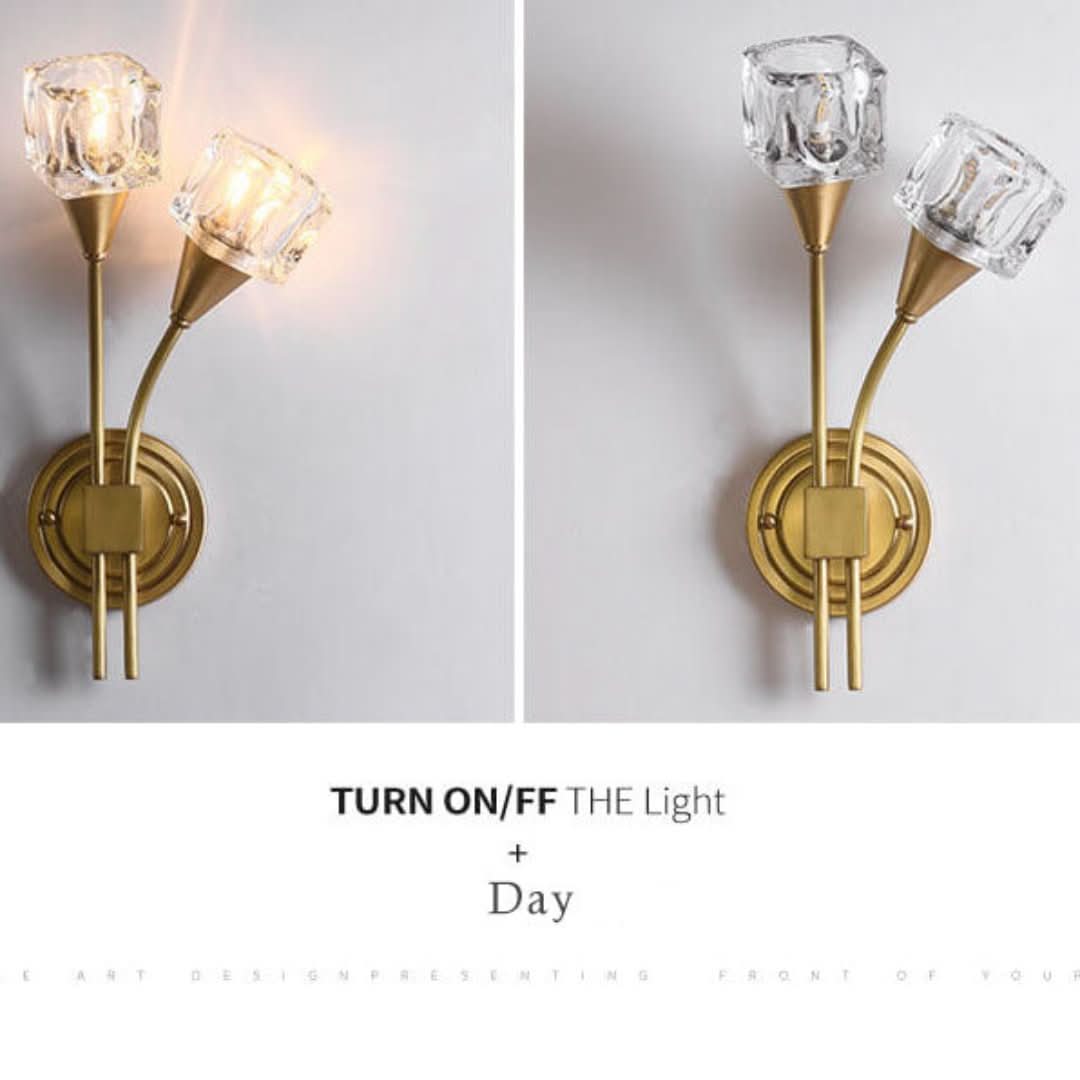 FloraLuxe - Lampă de perete modernă, în formă de floare, cu două lumini
