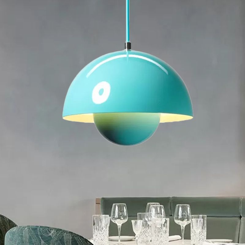 Farget LED-pendellampe – stilig og funksjonell