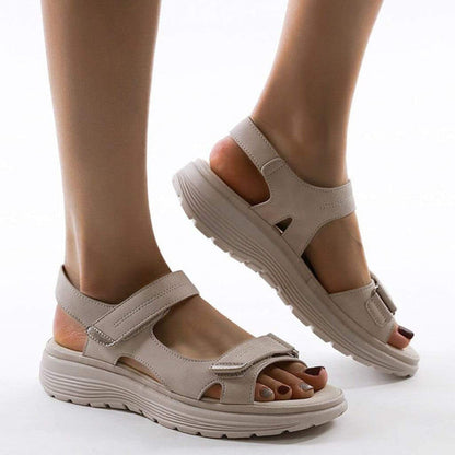 Rianne – Adjustable Strap Sandals for Women – Stylish and Comfortable