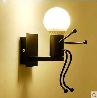 ArtiVillain - Applique da parete in ferro battuto con 1 luce