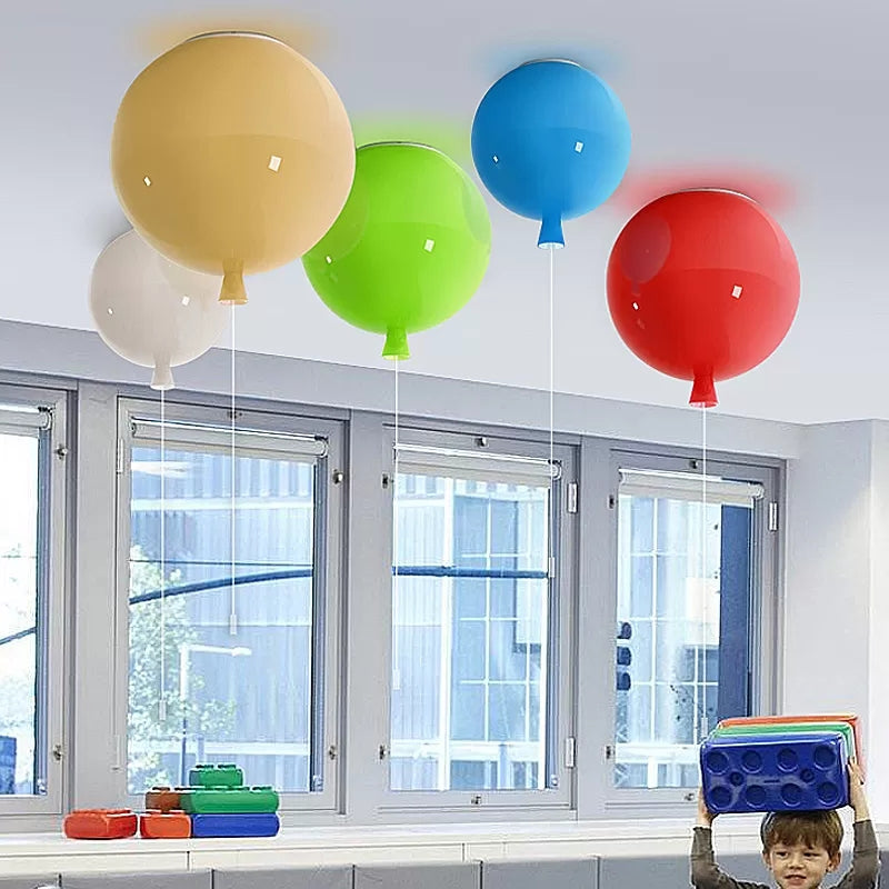 Modern Ceiling Lamp Evelien Balloon in Acrylic