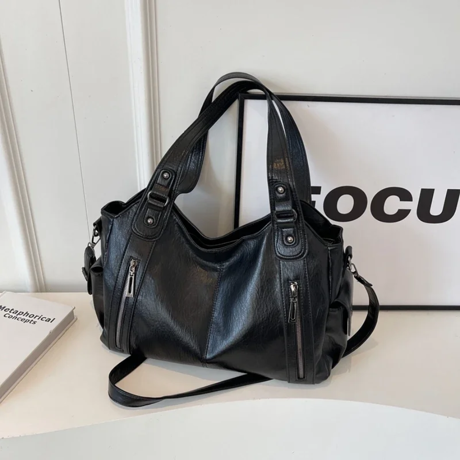 Retro Chic Shoulder Bag